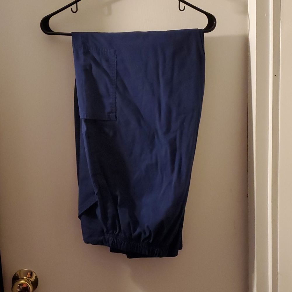 Scrub pants